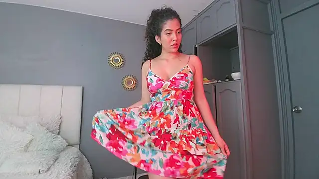 arteverena online show from December 2024 12:23:01 AM