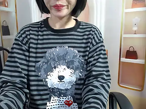 Snapshot of Love_bug15 chatting on February 2026 04:21:02 PM Love bug15 online show from February 2026 04:21:02 PM