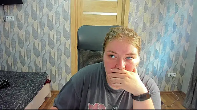 valery1610 online show from June 2026 04:52:02 PM