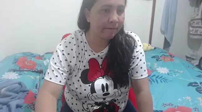 Snapshot of sonia__milk chatting on December 2024 11:39:01 PM sonia milk online show from December 2024 11:39:01 PM