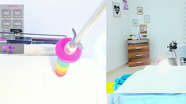 Snapshot of Daki_Ume_ chatting on September 2025 02:35:02 AM Daki Ume online show from September 2025 02:35:02 AM