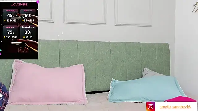 Snapshot of Sussanewolf chatting on October 2025 12:15:01 PM Sussanewolf online show from October 2025 12:15:01 PM