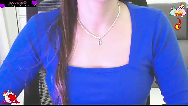Snapshot of _Blue_Ruubyy_ chatting on June 2026 12:38:02 PM Blue Ruubyy online show from June 2026 12:38:02 PM
