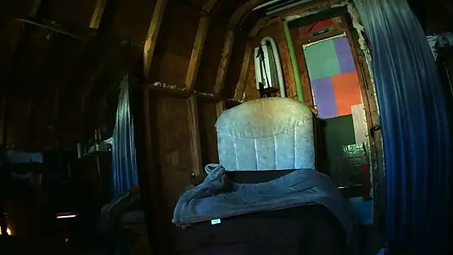 Haztogo4me online show from March 2026 05:05:02 PM