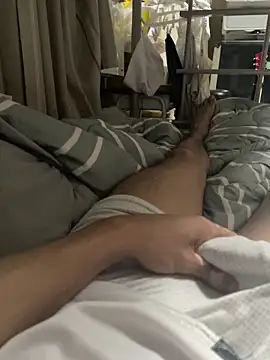 Snapshot of Bigdickk4U chatting on November 2025 11:10:01 AM Bigdickk4U online show from November 2025 11:10:01 AM