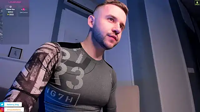 EnriqueBarberry online show from December 2024 06:35:02 AM