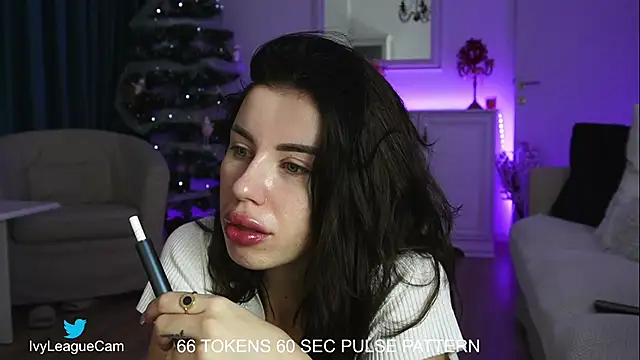 Snapshot of ivyleague_ chatting on December 2024 06:29:02 AM ivyleague online show from December 2024 06:29:02 AM