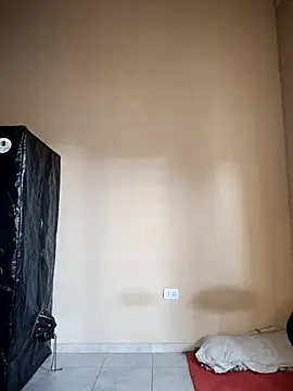 0hYeahbb online show from February 2025 10:09:01 PM