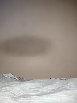 0hYeahbb online show from February 2025 06:47:02 PM