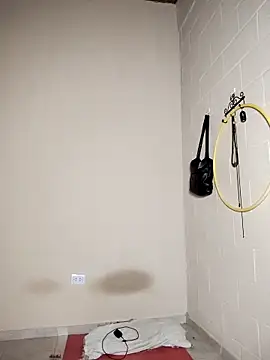 0hYeahbb online show from February 2025 11:41:02 PM