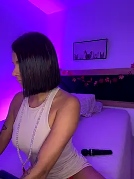 Susi bell online show from December 2024 11:40:01 PM