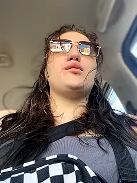 Snapshot of JessiMur chatting on November 2025 04:11:02 AM JessiMur online show from November 2025 04:11:02 AM