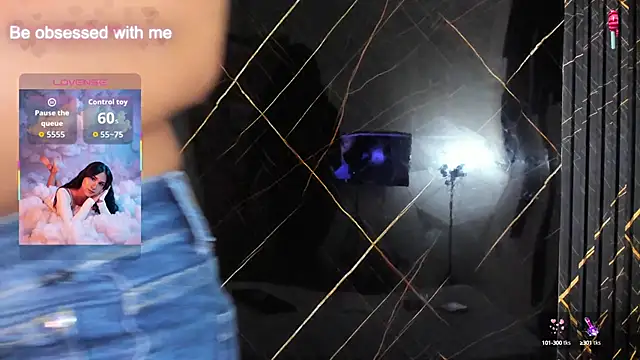 Kagome01 online show from October 2025 12:38:01 PM