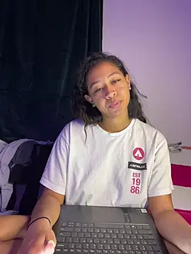 VanessaBling online show from December 2024 01:11:02 AM