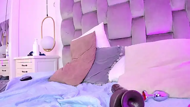 Snapshot of PamelaMendez_ chatting on March 2025 09:18:01 AM PamelaMendez online show from March 2025 09:18:01 AM