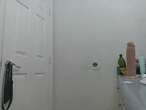 Fuckmyassg00d online show from September 2025 05:34:02 PM