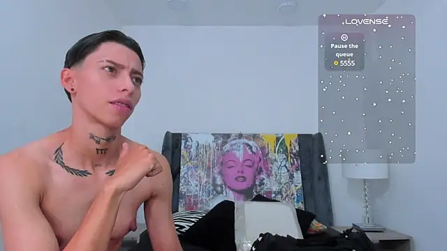 Snapshot of AmberAdams_ chatting on December 2024 02:27:02 PM AmberAdams online show from December 2024 02:27:02 PM