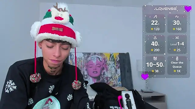 Snapshot of AmberAdams_ chatting on December 2024 02:10:02 PM AmberAdams online show from December 2024 02:10:02 PM