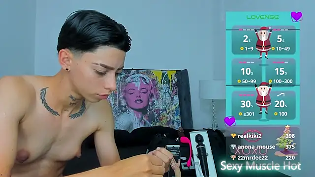 Snapshot of AmberAdams_ chatting on December 2024 12:57:02 PM AmberAdams online show from December 2024 12:57:02 PM