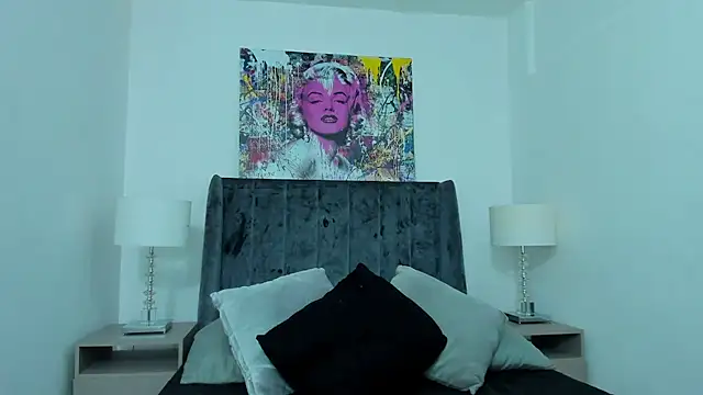 Snapshot of AmberAdams_ chatting on January 2025 01:42:01 PM AmberAdams online show from January 2025 01:42:01 PM