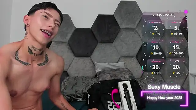 Snapshot of AmberAdams_ chatting on February 2025 04:58:01 PM AmberAdams online show from February 2025 04:58:01 PM