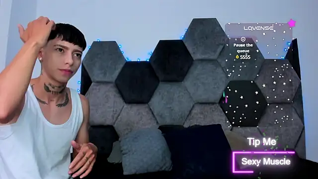 Snapshot of AmberAdams_ chatting on March 2025 02:30:01 PM AmberAdams online show from March 2025 02:30:01 PM