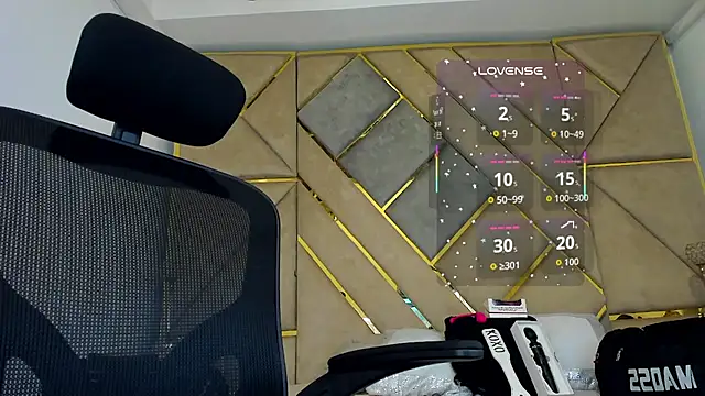 Snapshot of AmberAdams_ chatting on October 2025 01:22:01 PM AmberAdams online show from October 2025 01:22:01 PM