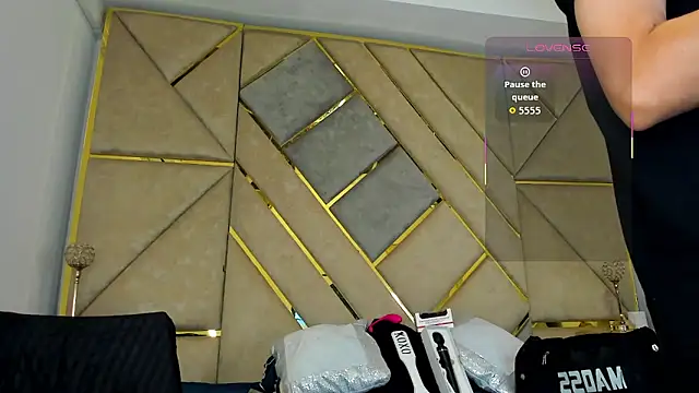 Snapshot of AmberAdams_ chatting on October 2025 02:28:01 PM AmberAdams online show from October 2025 02:28:01 PM