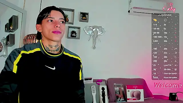 Snapshot of AmberAdams_ chatting on January 2026 02:42:02 PM AmberAdams online show from January 2026 02:42:02 PM