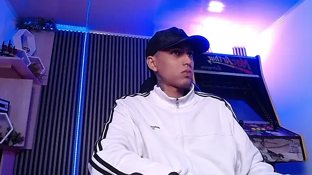 Liam lee online show from March 2025 12:28:01 PM