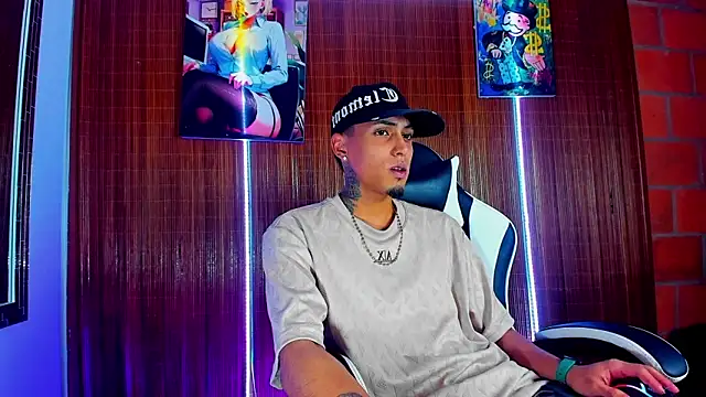 Liam lee online show from February 2026 11:19:02 PM