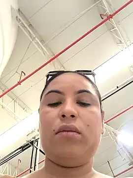 Francesca ferrari online show from December 2024 06:31:01 PM