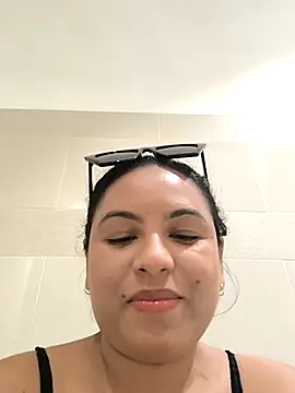 Francesca ferrari online show from March 2025 08:10:02 PM