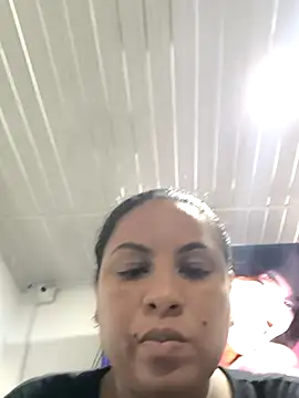 Francesca ferrari online show from May 2026 10:51:02 PM