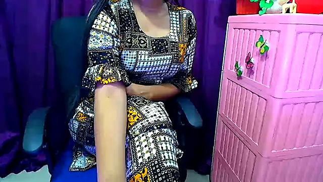 Snapshot of Kashish_11 chatting on March 2025 09:59:02 PM Kashish 11 online show from March 2025 09:59:02 PM