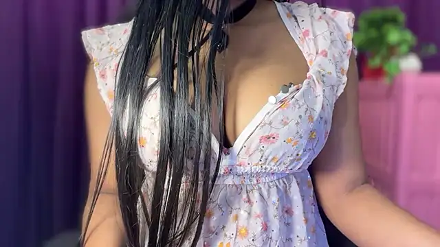 Snapshot of Kashish_11 chatting on December 2025 08:49:02 PM Kashish 11 online show from December 2025 08:49:02 PM