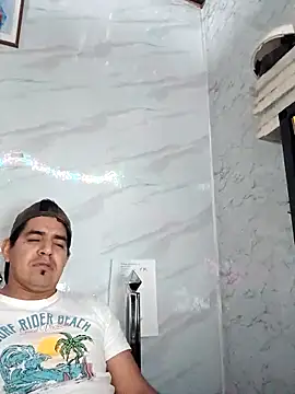 latino17 online show from May 2026 06:32:03 AM