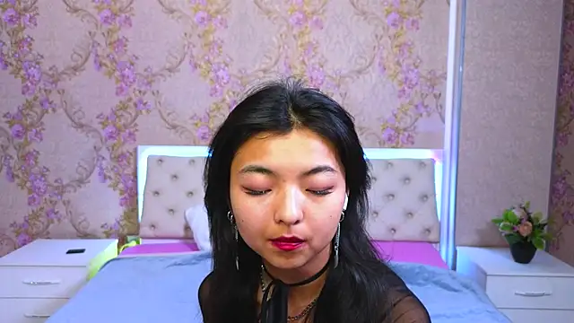 Snapshot of Shy_Kira chatting on January 2025 03:32:02 PM Shy Kira online show from January 2025 03:32:02 PM