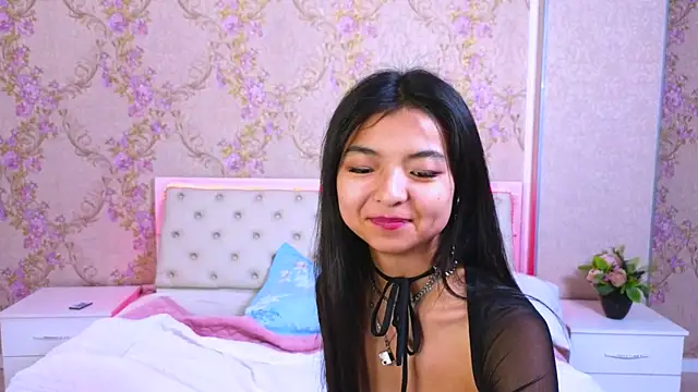 Snapshot of Shy_Kira chatting on January 2025 07:13:02 PM Shy Kira online show from January 2025 07:13:02 PM