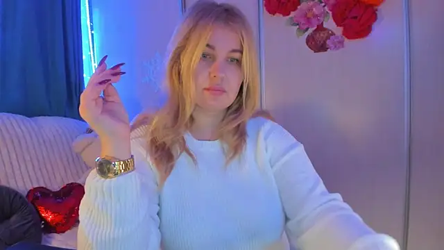 CoraSwon online show from January 2025 07:26:01 AM