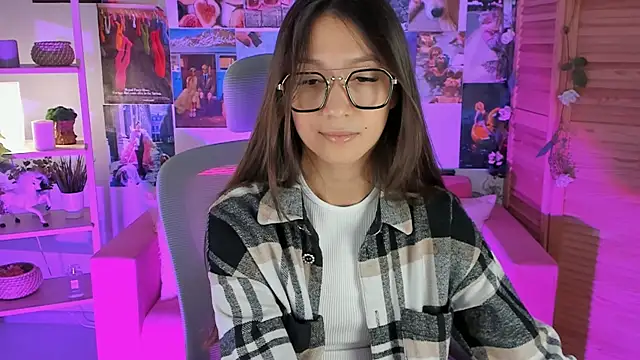 LanaBaker online show from January 2025 06:01:01 AM