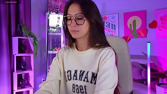 Snapshot of LanaBaker chatting on March 2026 02:28:01 AM LanaBaker online show from March 2026 02:28:01 AM