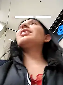 Nathalia-001 online show from December 2024 06:00:02 PM