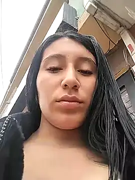 Nathalia-001 online show from December 2024 02:27:01 PM