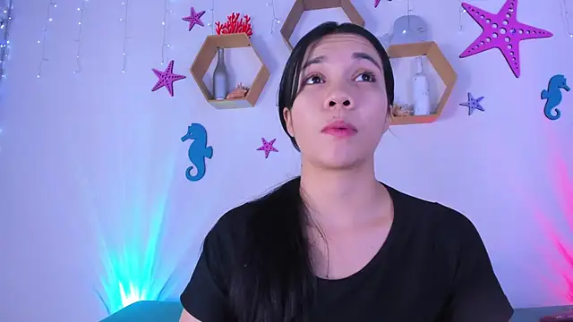 Emiily Parkerr online show from September 2025 03:21:02 AM