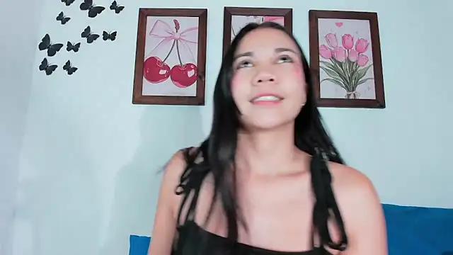 Emiily Parkerr online show from May 2026 10:18:02 PM