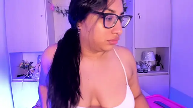 CANDYGABYY online show from July 2026 07:50:01 PM