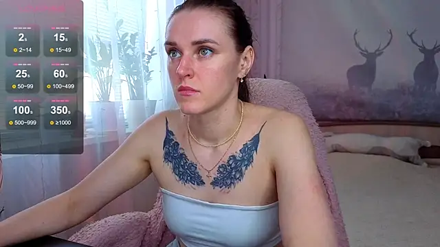 Snapshot of Bella__Swoon chatting on May 2026 05:13:01 AM Bella Swoon online show from May 2026 05:13:01 AM
