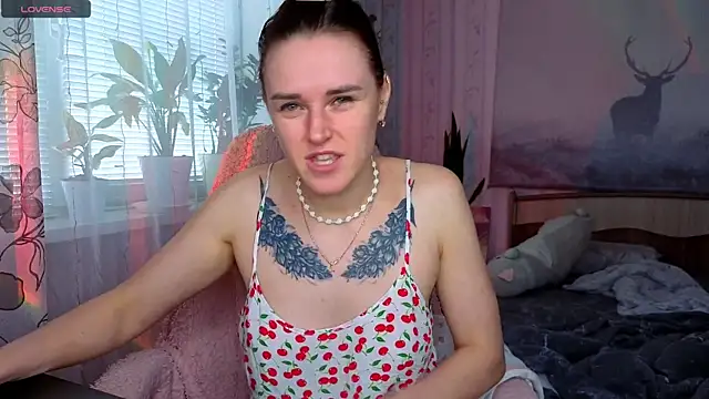 Snapshot of Bella__Swoon chatting on May 2026 04:20:02 AM Bella Swoon online show from May 2026 04:20:02 AM