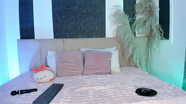 Snapshot of Alaia_Manson chatting on February 2026 07:52:02 PM Alaia Manson online show from February 2026 07:52:02 PM